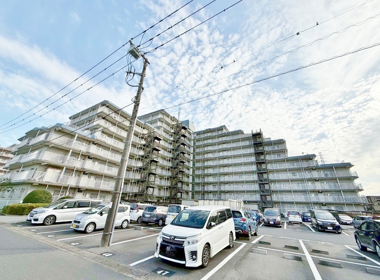 外観 資料には掲載していない情報が、現地にはたくさんあります。是非一度、現地をご確認ください。