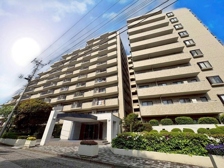 外観 資料には掲載していない情報が、現地にはたくさんあります。是非一度、現地をご確認ください。