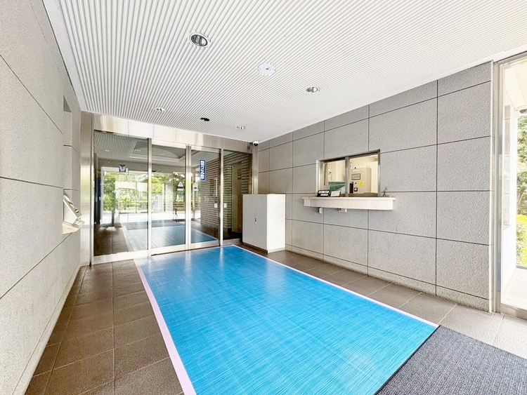 エントランス エントランスは、毎日の行き帰りで使う大事な空間です。