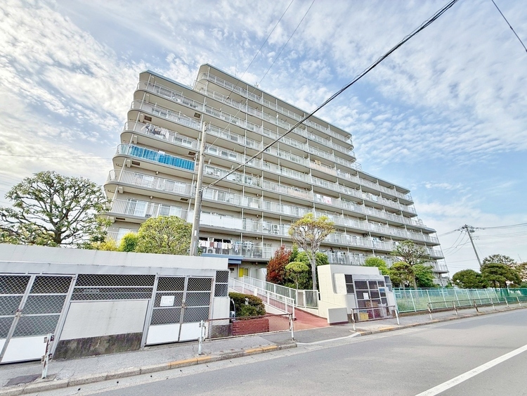 外観 資料には掲載していない情報が、現地にはたくさんあります。是非一度、現地をご確認ください。