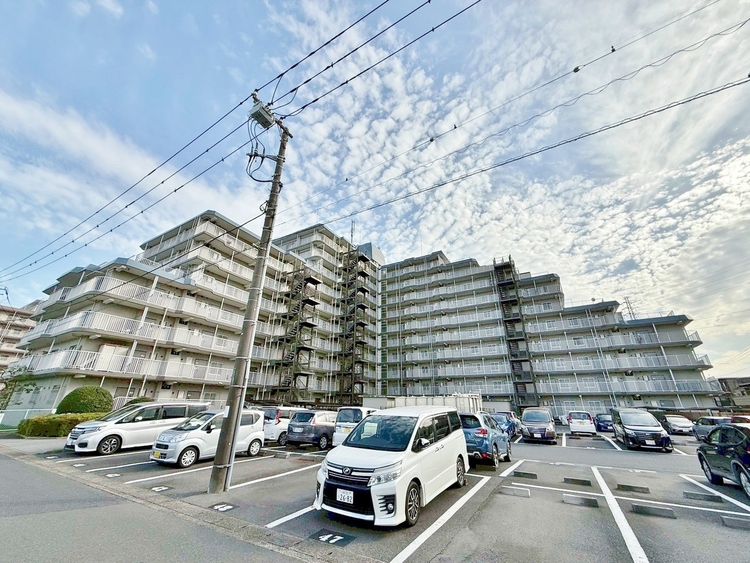 外観 現地に足をお運びいただいた際には、周辺散策などをお勧めいたします。