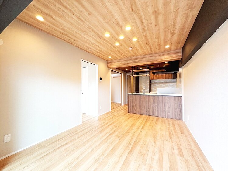 居間 過ごす時間が、たくさんの思い出として紡がれていく場所。