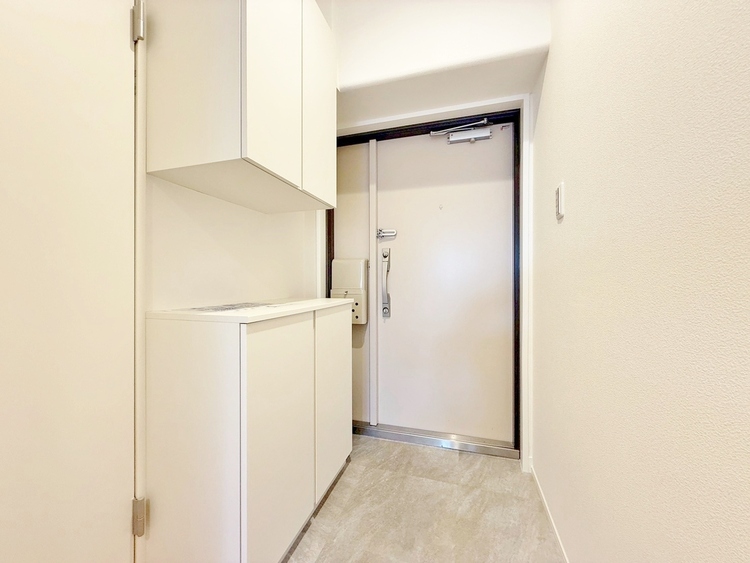 玄関 シューズボックスを完備した玄関です。