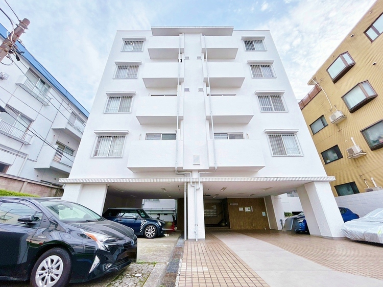 外観 ライフプランニングからローンまで、一貫してご説明させていただきます。お気軽にお問い合わせくださいませ。