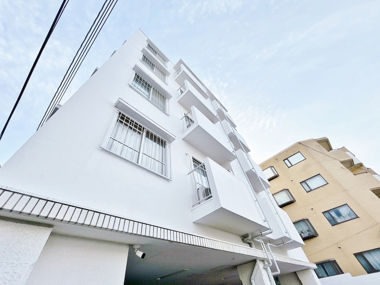 外観 現地に足をお運びいただいた際には、周辺散策などをお勧めいたします。