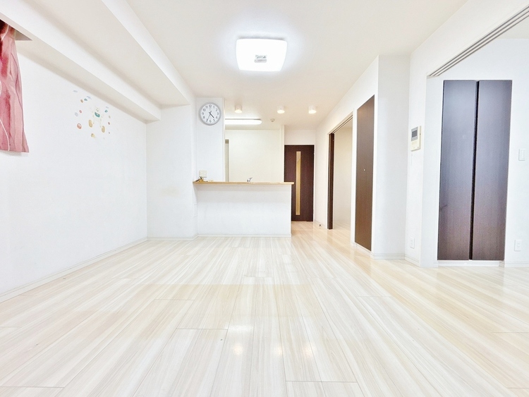 居間 「空間が織り成すひとつ先の住み心地」を演出します。