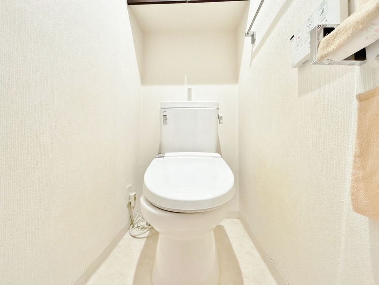 トイレ 暮らしの中のさりげないひとときの快適さにも、こだわりを、持って設備を配しております。