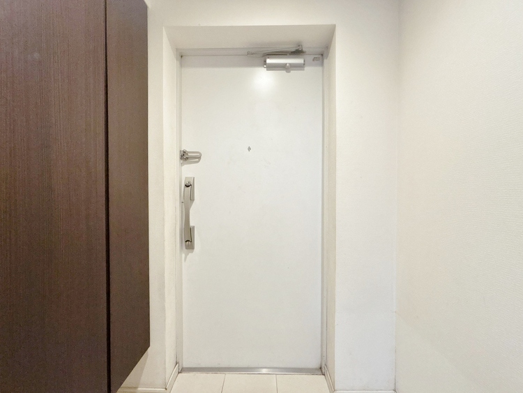 玄関 シューズボックスを完備した玄関です。