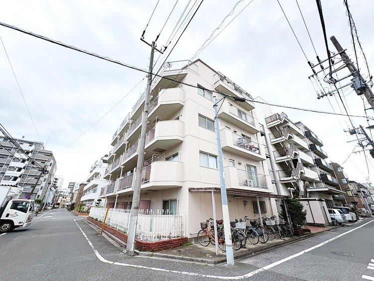 外観 資料には掲載していない情報が、現地にはたくさんあります。是非一度、現地をご確認ください。