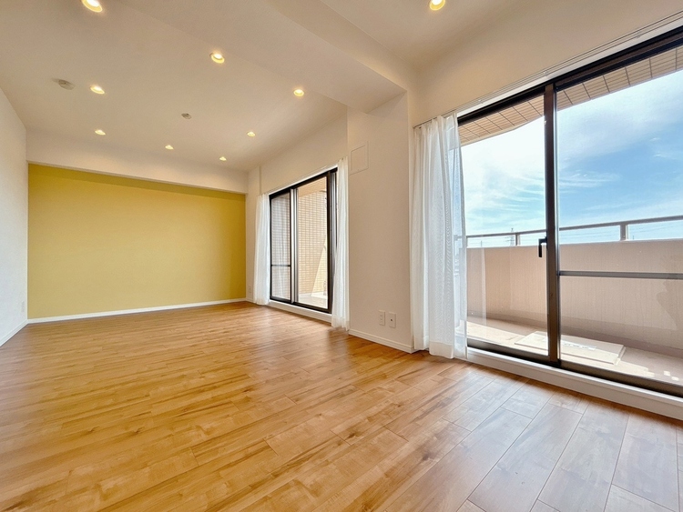 居間 豊かな居住性と、安心感を満たすクオリティが見事に調和した住空間。