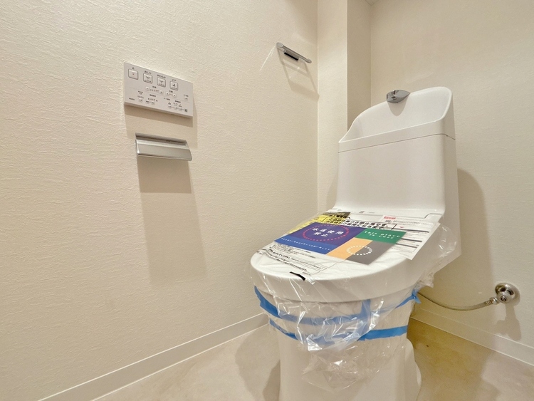 トイレ 暮らしの中のさりげないひとときの快適さにも、こだわりを、持って設備を配しております。