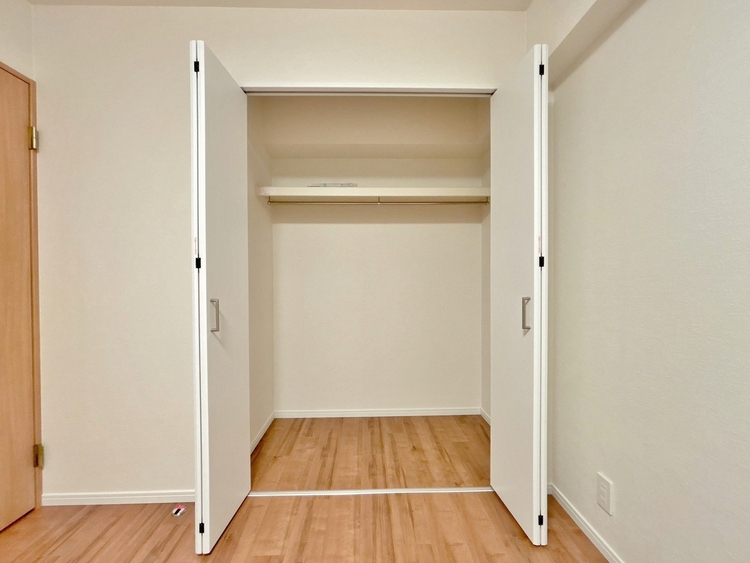 収納 居室にはクローゼットがあり、荷物もスッキリ収納して快適にお過ごしいただけます。