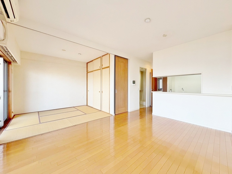 居間 「空間が織り成すひとつ先の住み心地」を演出します。