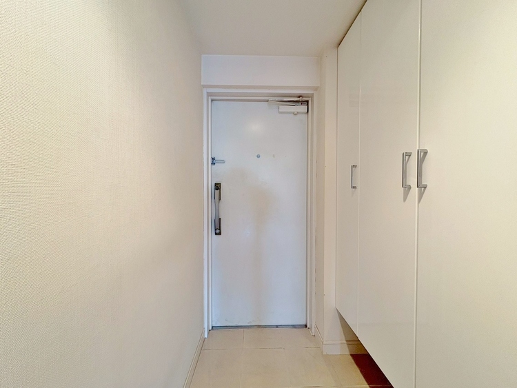 玄関 シューズボックスを完備した玄関です。