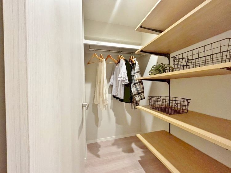 収納 居室にはクローゼットがあり、荷物もスッキリ収納して快適にお過ごしいただけます。