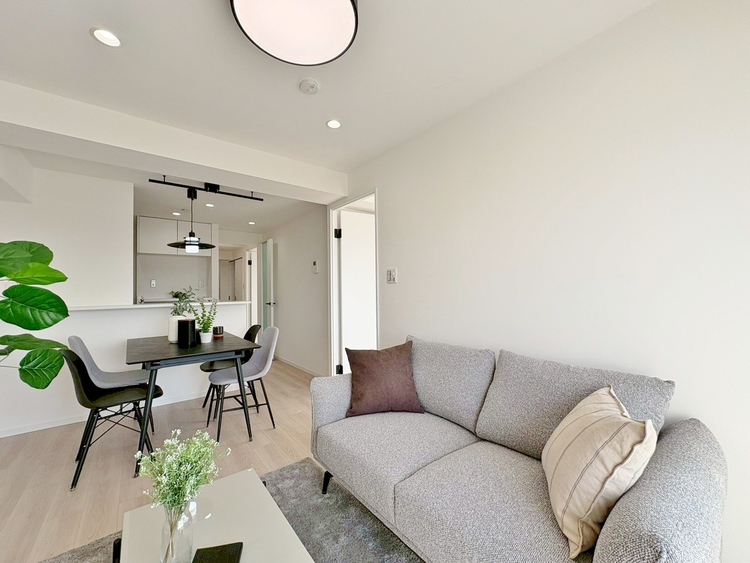 居間 過ごす時間が、たくさんの思い出として紡がれていく場所。