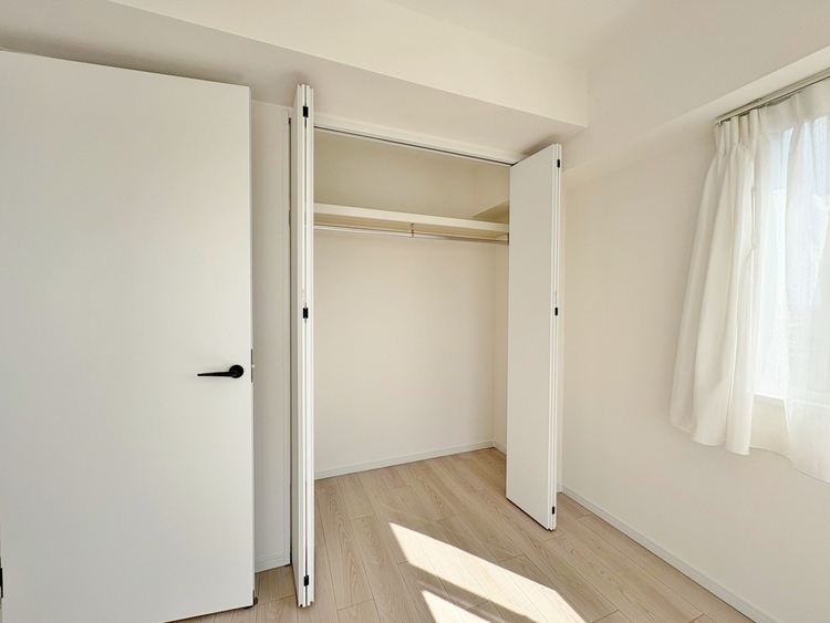 収納 居室にはクローゼットがあり、荷物もスッキリ収納して快適にお過ごしいただけます。