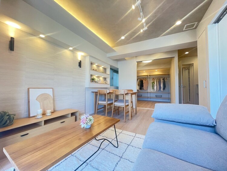 居間 豊かな居住性と、安心感を満たすクオリティが見事に調和した住空間。