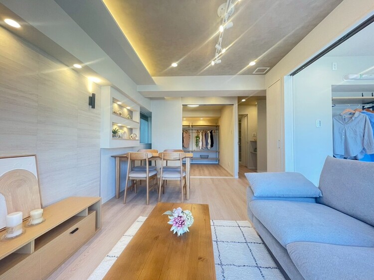 居間 過ごす時間が、たくさんの思い出として紡がれていく場所。