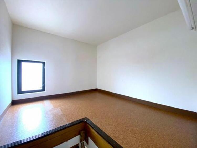 収納 広々した小屋裏収納は、多目的にお使いいただける便利な空間です。