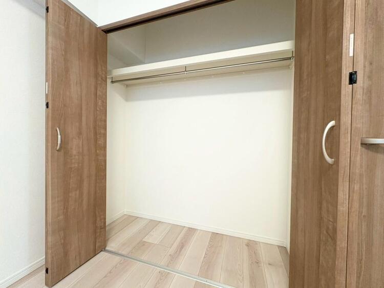 その他 収納スペースが付いていて、お部屋を広く使っていただけます。