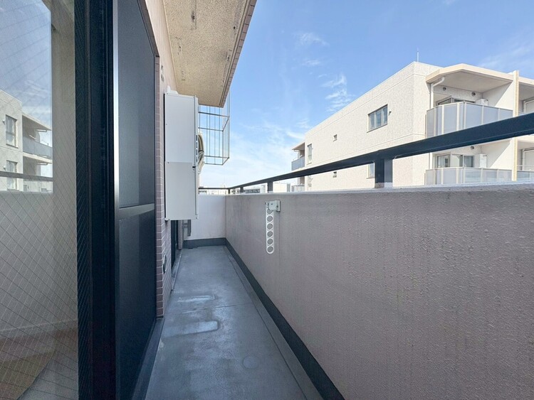 その他 朝の澄んだ空気や、夕方に吹く清々しい風を感じられるバルコニー。