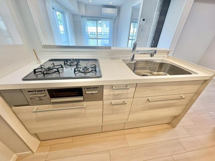 その他 使いやすくスタイリッシュなキッチン空間になっております。