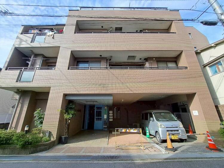 その他 飽きのこないシンプルモダンな外観です。