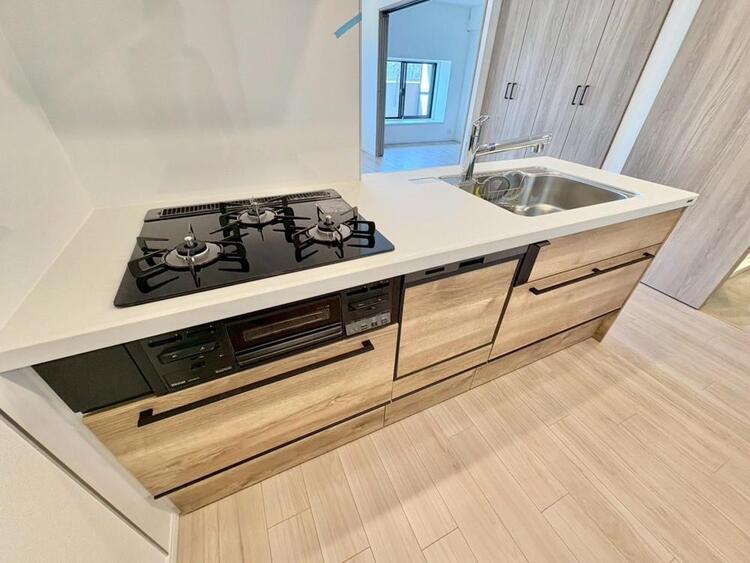 その他 使いやすくスタイリッシュなキッチン空間になっております。