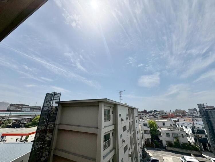 その他 陽当たり・通風・開放感に恵まれた環境です。