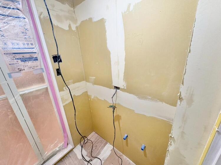 その他 清潔感を感じられる洗面化粧台。