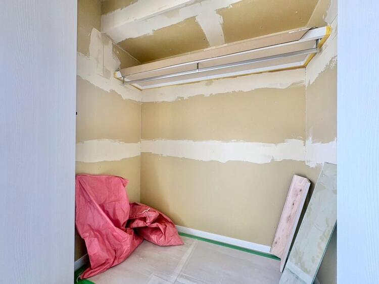 その他 収納スペースが付いていて、お部屋を広く使っていただけます。