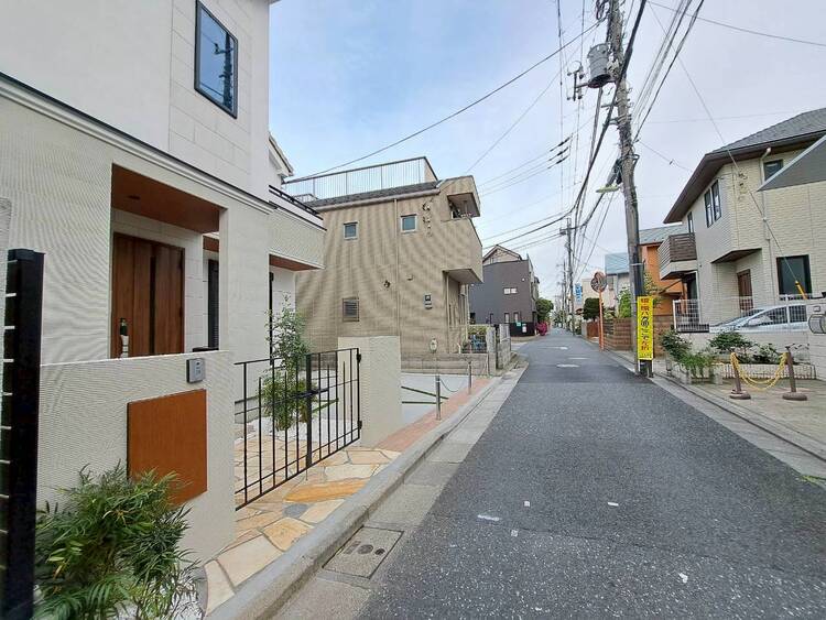 その他 飽きのこないシンプルモダンな外観です。