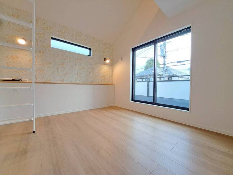 その他 清かで艶やかな時間をもたらしてくれる室内です。