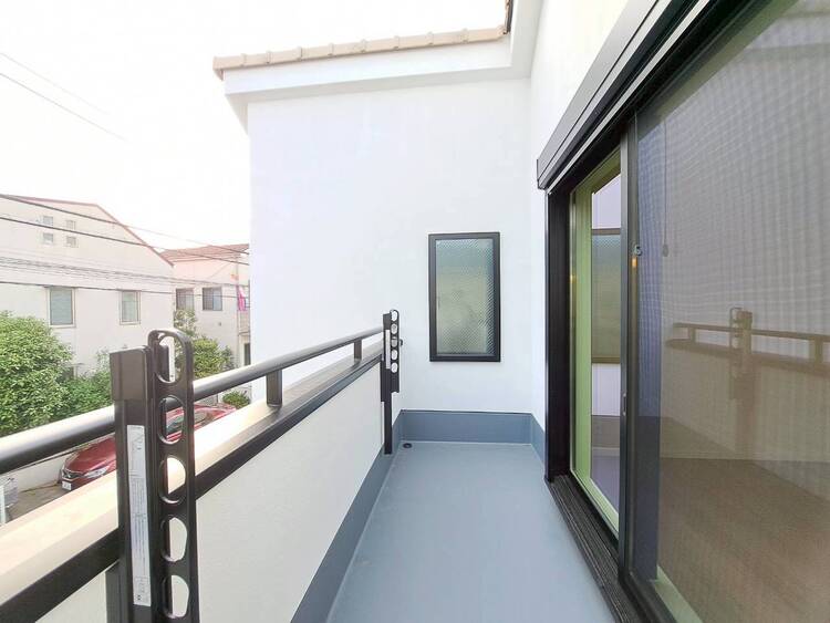 その他 朝の澄んだ空気や、夕方に吹く清々しい風を感じられるバルコニー。