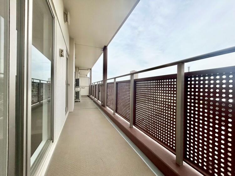 その他 朝の澄んだ空気や、夕方に吹く清々しい風を感じられるバルコニー。