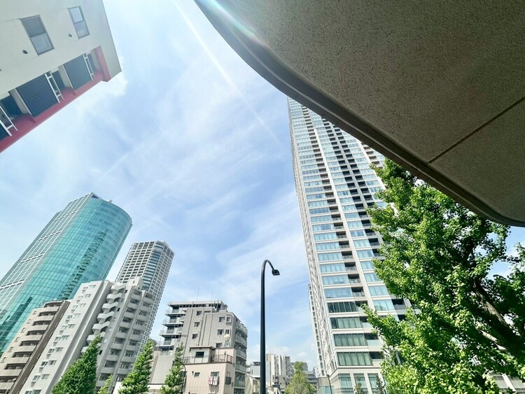 その他 眺望や窓からの景色が良いと、家で過ごす時間も快適です。