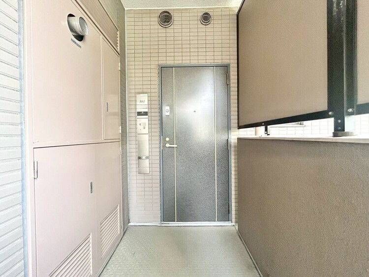 その他 清潔感のある落ち着いた雰囲気の玄関です。