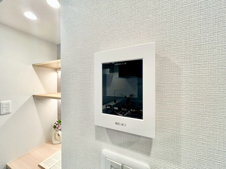 その他 誰が来てもわかる様にモニター付きインターホンを設置。