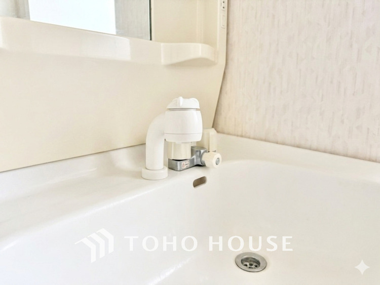 洗面 ＊現況を優先しますが、写真は視認性を高めるため家具・調度品等をCGで消去する加工を施しています。