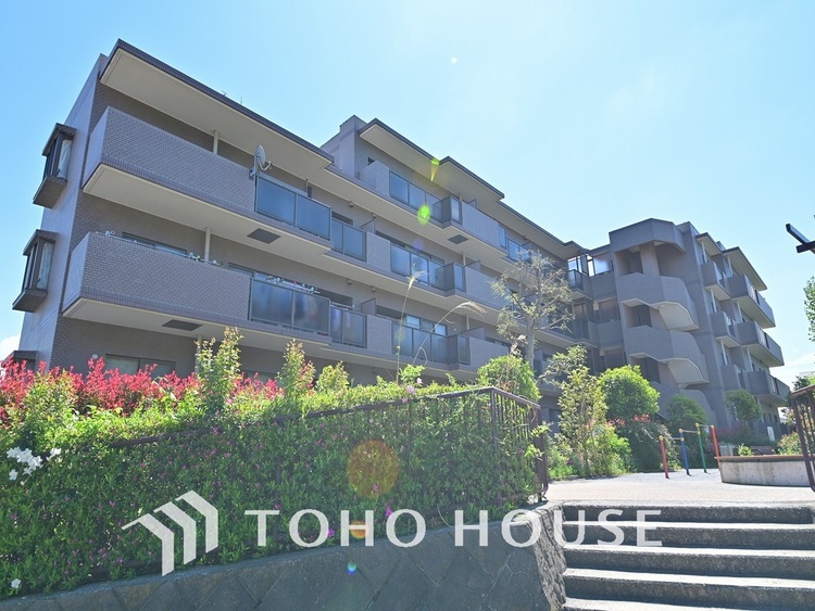 外観 〜4階南向きのため陽当り・通風・眺望良好〜家具付きリノベーション3LDK〜