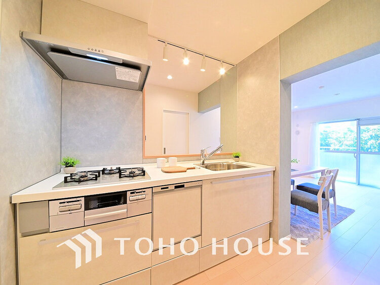 キッチン シンプルな部屋の雰囲気に溶け合うナチュラルキッチン