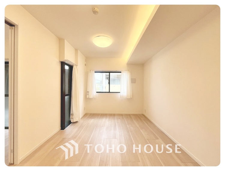 内装 【LIVING】◆Sunshine◆光が燦々と入り、いるだけで気持ちいい。「開放的でゆとりあるお部屋です。」