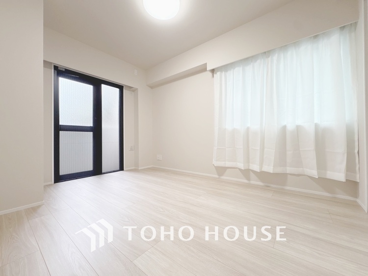 内装 【PRIVATE ROOM】◆属毛離裏◆子は父を手本とし、母に愛育されて成長する。家族の深い繋がり。いつまでも大切にしたい。