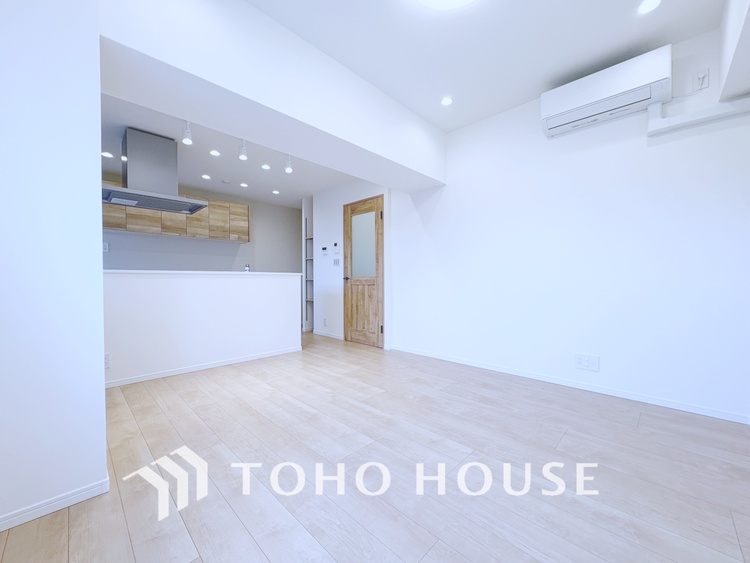 内装 【LIVING】◆家族◆愛する家族を一目で見渡せる。家族が集う空間。永遠に続く幸せな毎日を、ここで。