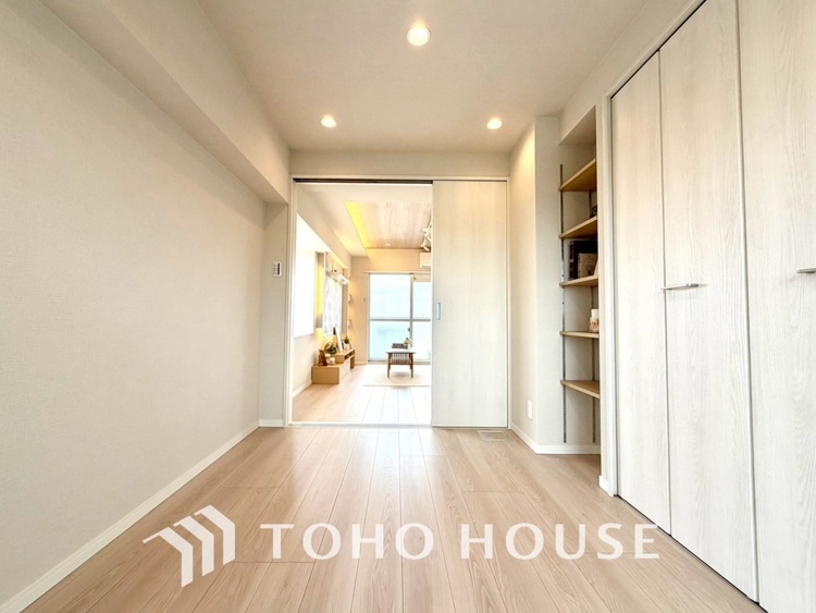 内装 【PRIVATE ROOM】◆属毛離裏◆子は父を手本とし、母に愛育されて成長する。家族の深い繋がり。いつまでも大切にしたい。