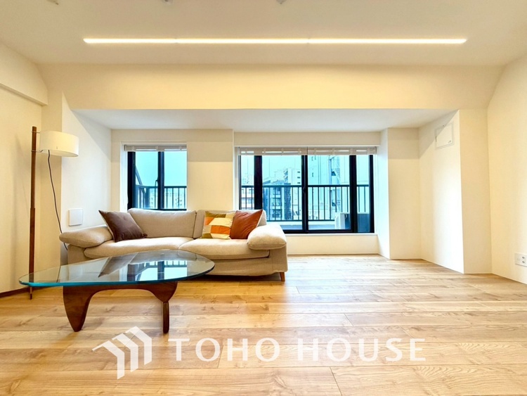 内装 【LIVING】◆住む喜び、楽しさ、感動◆を君と共有したい。いつまでもずっと家族を見渡せるこの広い空間で。