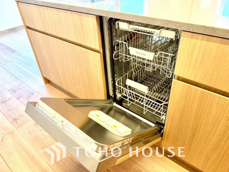 キッチン 【KITCHEN】◆Happy◆愛情たっぷりのお料理で家族にHappyを。システムキッチンがあなたをサポートしてくれます。