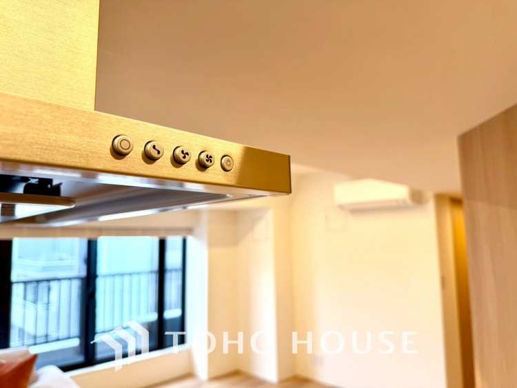 その他 【KITCHEN】◆開放的◆後片付けが楽なシステムキッチン。収納スペースの充実！