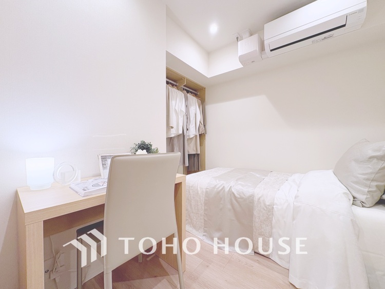 内装 【PRIVATE ROOM】◆属毛離裏◆子は父を手本とし、母に愛育されて成長する。家族の深い繋がり。いつまでも大切にしたい。